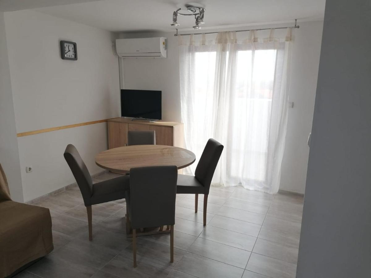Apartment Niva Нин Экстерьер фото